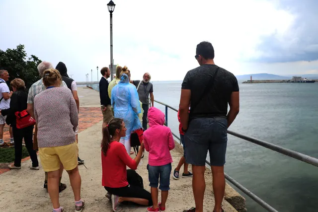 Conversations by the sea